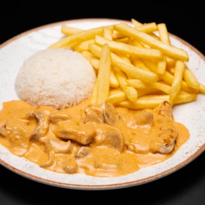 Strogonoff de Frango